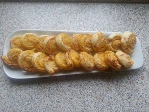 Karotten-Lauch-Blätterteig-Schnecken